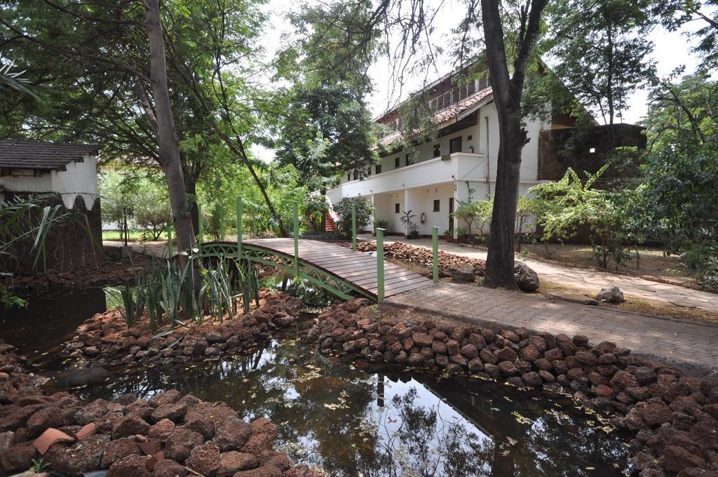 Hunters Lodge Twaandu Exterior photo